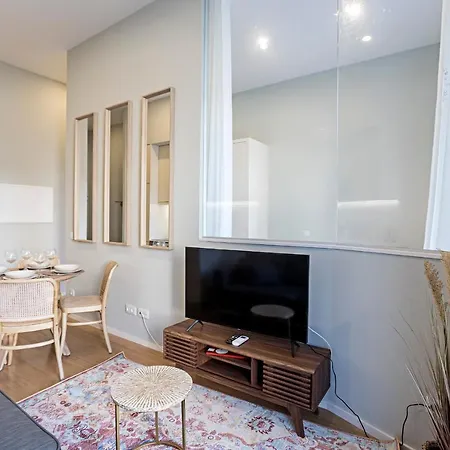 31 Janeiro 157 - Stylish 1br W/ Ac & Balcony By Lovelystay Appartement *