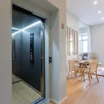 Apartment 31 Janeiro 157 - Stylish 1br W/ Ac & Balcony By Lovelystay *