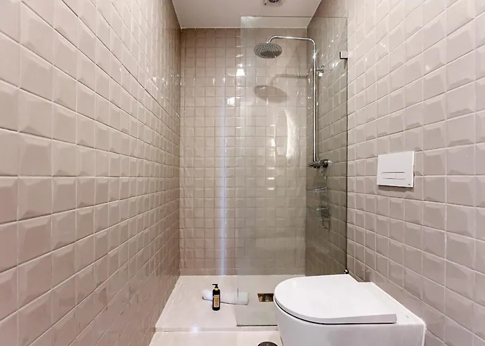 31 Janeiro 157 - Stylish 1br W/ Ac & Balcony By Lovelystay * Oporto