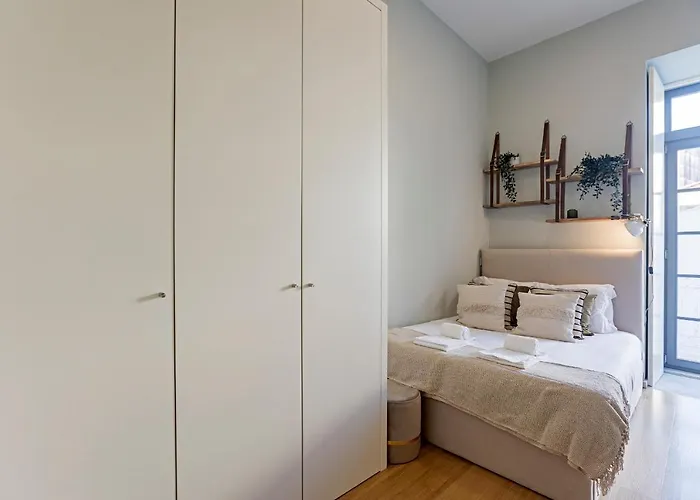 شقة 31 Janeiro 157 - Stylish 1br W/ Ac & Balcony By Lovelystay